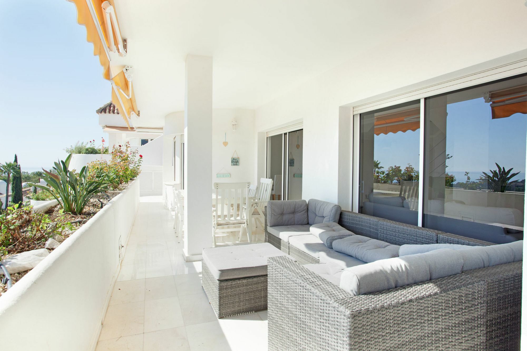 Apartemen Ancon Siera Penthouse *